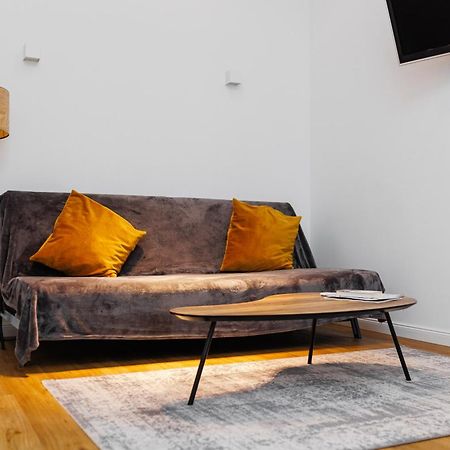 Well Located Cozy Place Liov Exterior foto